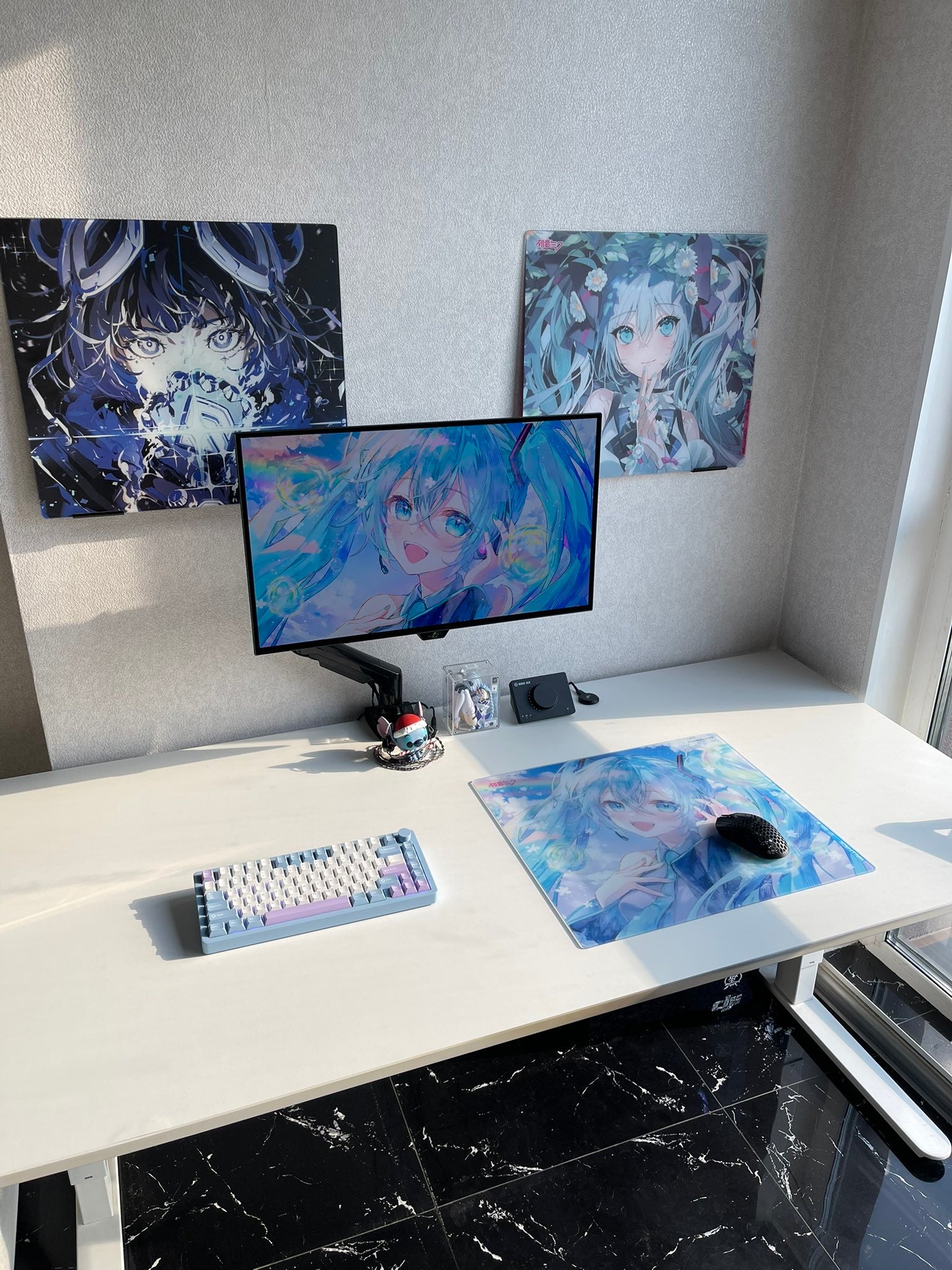 Summer Hatsune Miku 2.0 - Tempered Glass Mouse Pad