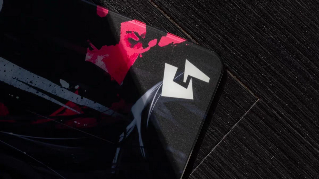 GLSSWRKS Hana - Tempered Glass Mouse Pad